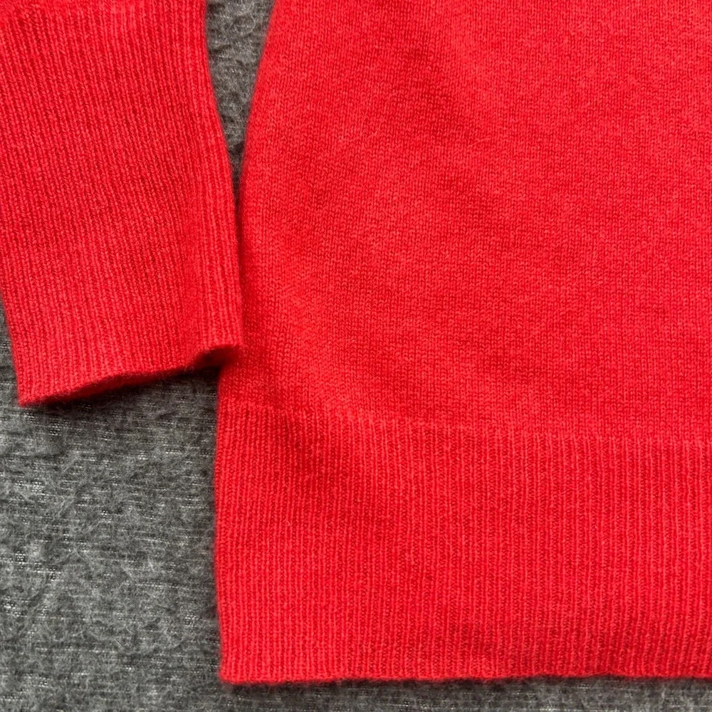 Alex Marie Cashmere V-Neck‎ Sweater M Red Soft Old Money Quiet Luxury Preppy
